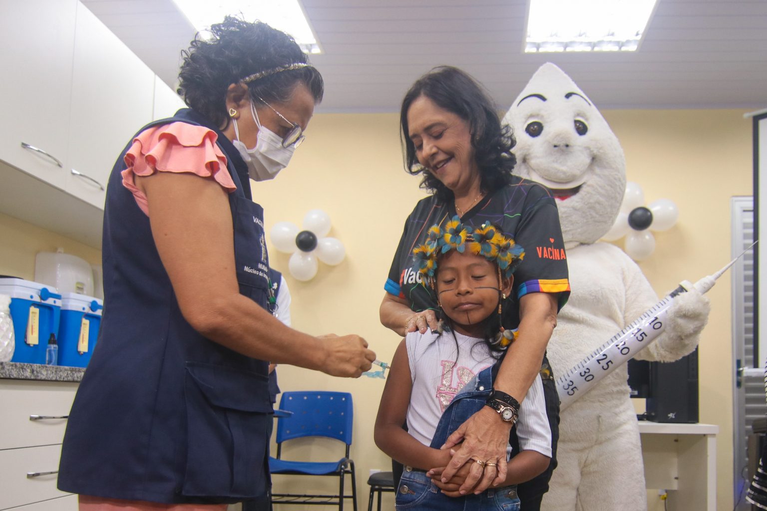 Prefeitura de Manaus Oferece Dose de reforço da vacina contra a dengue